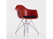 e CG-Eames-XXY11